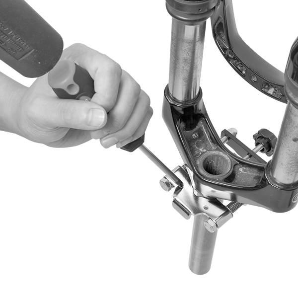 Klucz Do Demontażu Bieżni Steru Super-B Tb-1925 - zdjęcie 4