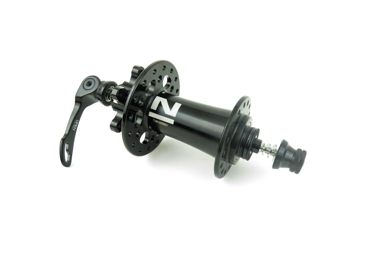 Piasta Przód Mtb Db 36H Qr Novatec Nt-D791Sb Bk-Wh