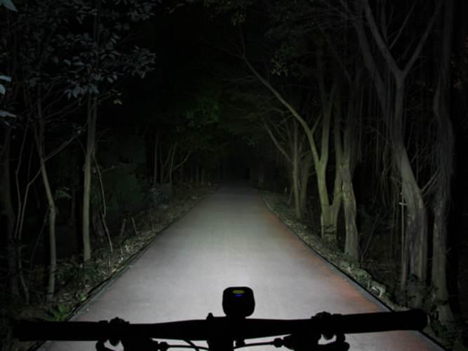 Lampa Przód Ravemen PR1000 Grey - zdjęcie 6