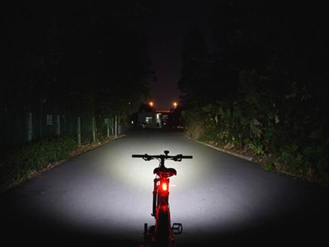 Lampa Przód Ravemen PR2400 Grey - zdjęcie 8