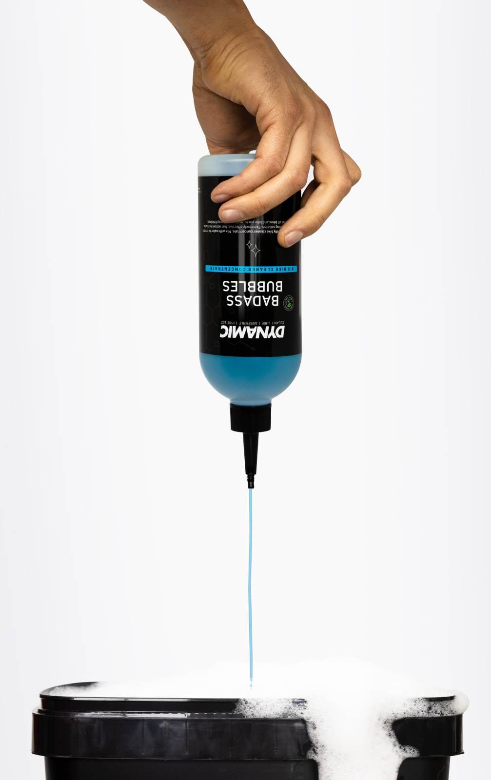 Dynamic Bike Care Badass Bubbles Bio Bike Cleaner - zdjęcie 2