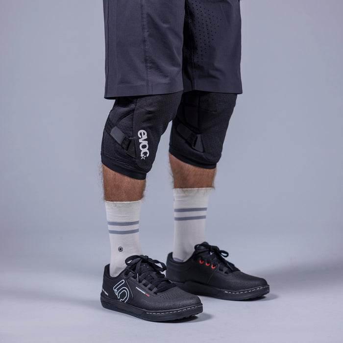 Ochraniacze Evoc Knee Protector LS Flex Enduro - zdjęcie 2