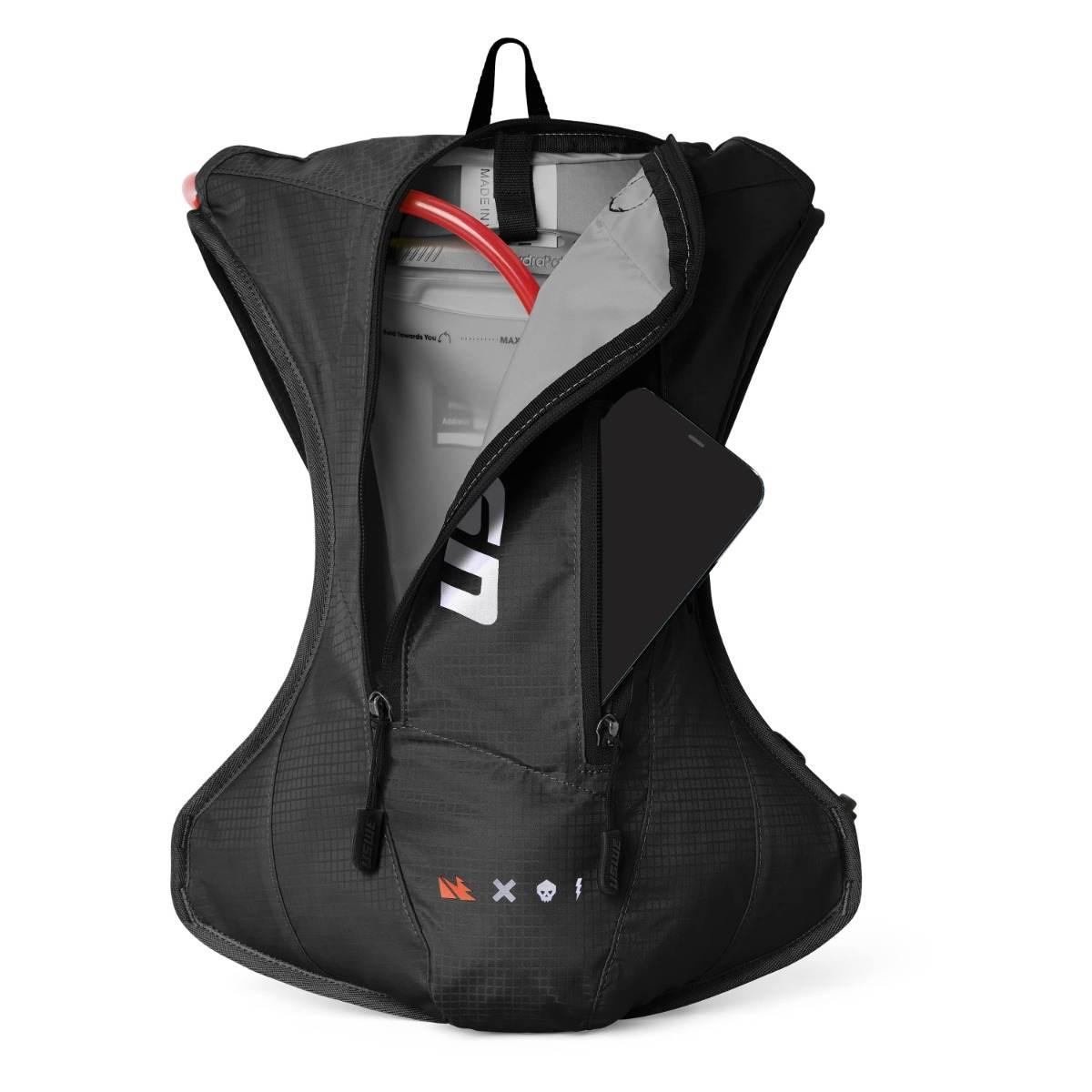 Uswe Camel Bag Outlander 4 Black Kolor Czarny Moto/Rower Pojemność 3L Płyn - zdjęcie 3